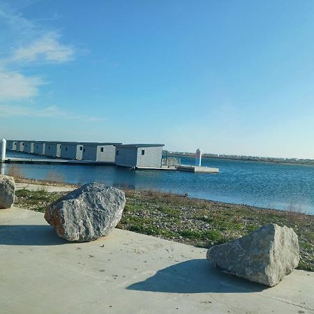 Le Clin D'Oeil Sur Le Port. Apartment Gruissan Exterior foto