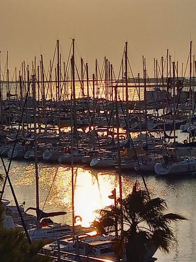 Le Clin D'Oeil Sur Le Port. Apartment Gruissan Exterior foto